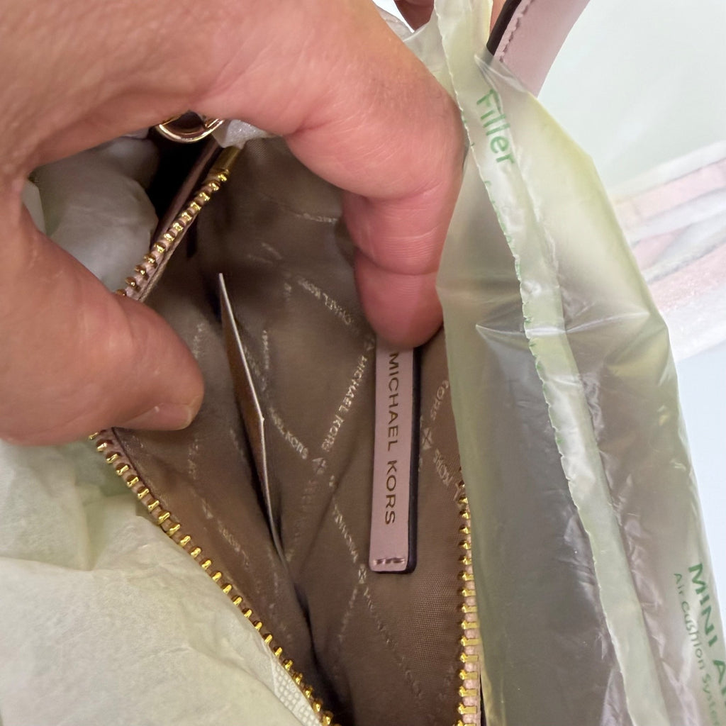 Michael Kors Mercer Medium Crossbody Messenger Bag in Vanilla Powder Blush